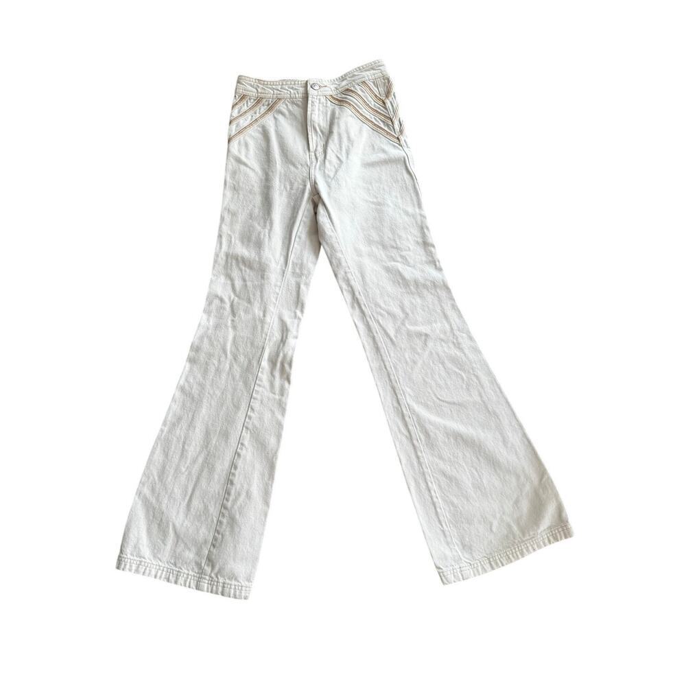 We The Free by Free People Cream Flare Jeans Size 24 Embroidered Detail at HIps